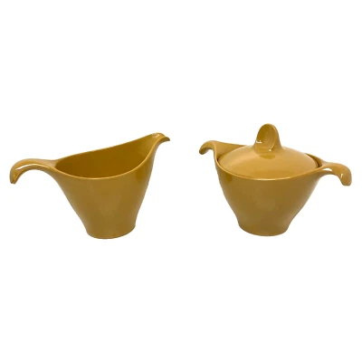 Vintage Retro Melamine Creamer and Sugar Bowl Melamine Set MCM - Image 1 of 4