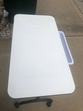 Manicure table used: Nail Salon. All white