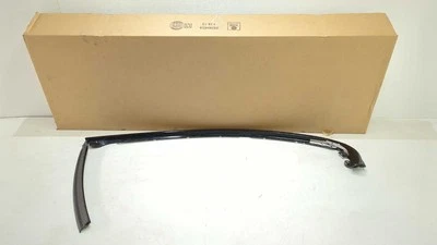 New OEM genuine GM LH Rear Door Glass Seal 2000-2005 Bonneville Pontiac 25740830 - Image 1 of 4