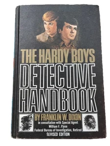 The Hardy Boys Detective Handbook by Franklin W Dixon - Imagen 1 de 10
