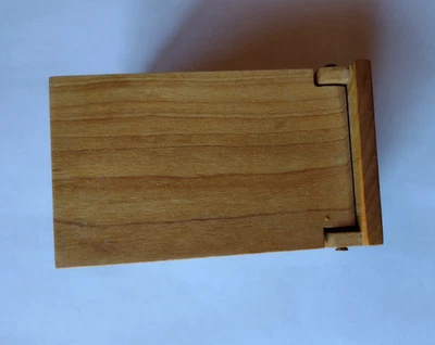 Caja de sal vintage de madera de arce Foto 1 de 4