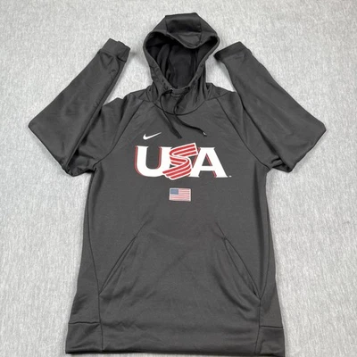 Sudadera con Capucha Team USA Para Hombres Pequeña Gris Dri-FIT Pullover Entrenamiento Sudadera Bandera Nike Foto 1 de 4