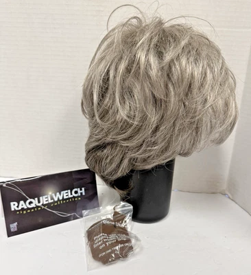 Peruca Pixie Hair u wear Raquel Welch Winner, R119G Gradiente Fumaça Média Vibralit - Imagem 1 de 4