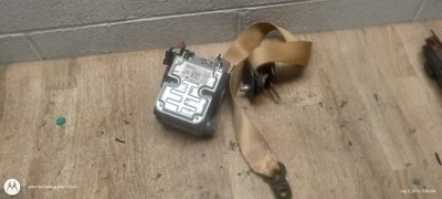 MERCEDES BENZ E320 CLS63 E63 OEM 07-09 RETRACTOR CINTURÓN SEGURIDAD DELANTERO DERECHO Foto 1 de 4