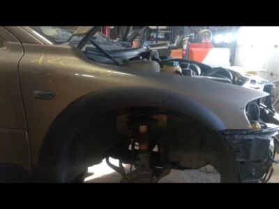 Estação de para-lama direita do passageiro Wgn Xc compatível com 01-06 VOLVO 70 SERIES 388277 - Imagem 1 de 4