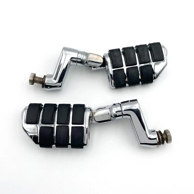 Clavijas de pie Kuryakyn grandes de montaje desplazado doble ISO para Harley Touring Softail Dyna Foto 1 de 4
