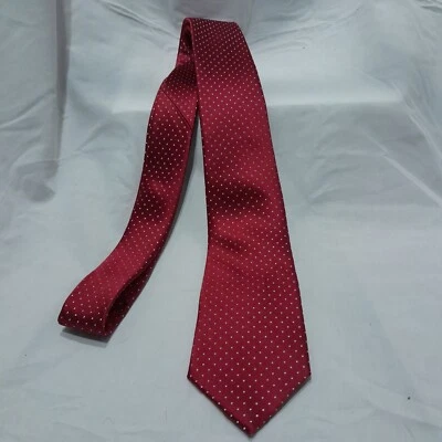 Corbata Neiman Marcus Roja con Lunares Blancos 100% Seda Hecha en China WPL 13185 Foto 1 de 4
