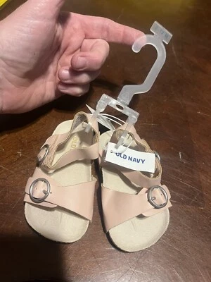 Sandalias rosas antiguas de imitación de cuero azul marino 6-12 meses  Foto 1 de 4