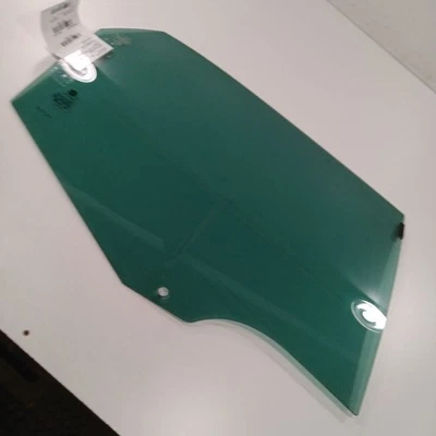 Passenger Right Rear Door Window Glass L Model Fits 14-17 FIAT 500 - Image 1 of 4