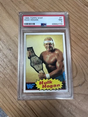 Tarjeta de lucha libre 1985 Topps WWF Hulk Hogan PSA 7 casi nueva #1 WWE HOF HULKAMANIA Foto 1 de 2