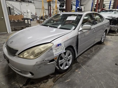 04 - 06 Brazo de control inferior trasero lado del conductor LEXUS ES330 E823179 Foto 1 de 4