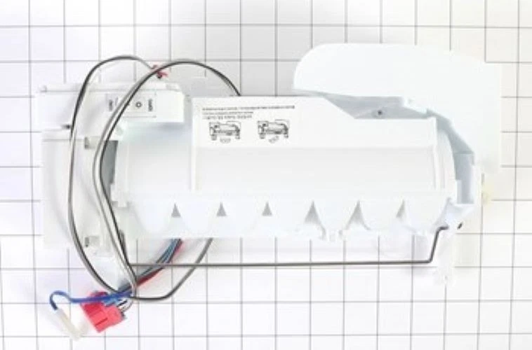 LG Ice Maker Assembly Kit - AEQ73110219 NEW IN BOX OEM - Image 1 of 1