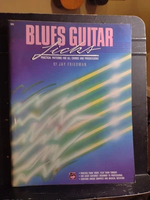 BLUES 吉他 LICKS 实用图案 适用于所有和弦和进步标签 状况极佳 — 第 1/4 张图片