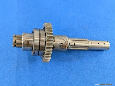 NOS Honda SL350 K1 (1970–1971) Transmission Countershaft 23220-312-070 - Image 1 of 4