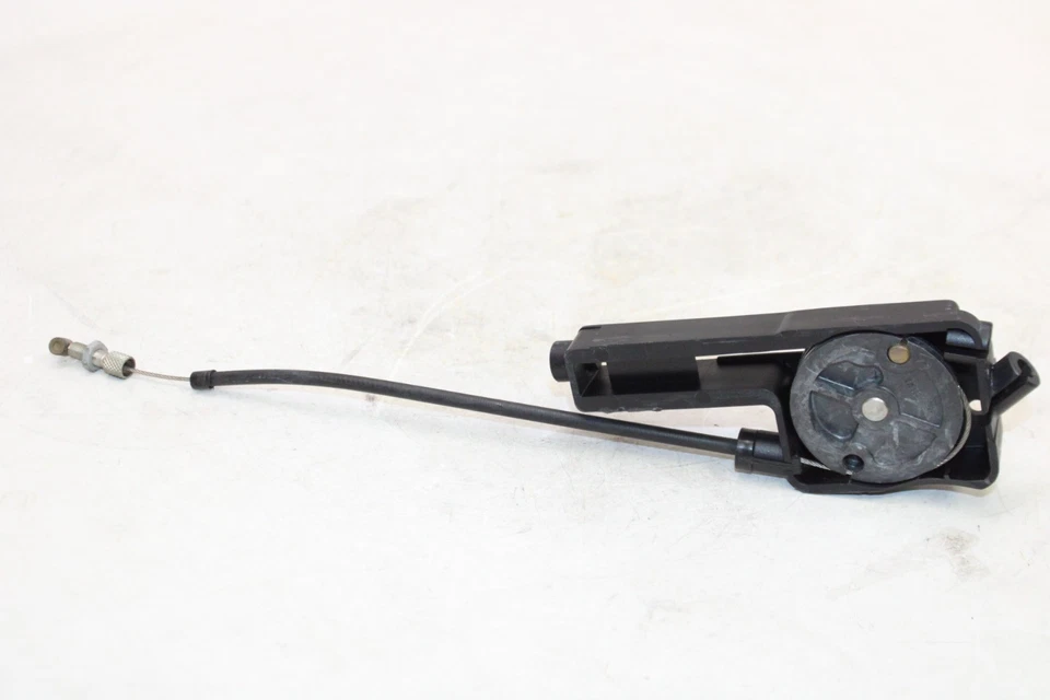 BMW R1150GS 2002 OEM mecanismo de bloqueo de asiento trasero pestillo con cable Foto 1 de 4