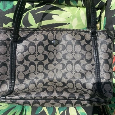 蔻驰手提包单肩包/斜挎包棕色黑色二手T18 — 第 1/4 张图片