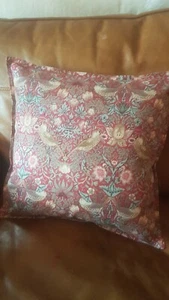 Cushion cover in William Morris strawberry thief red 16 by 16 inch - Picture 1 of 2