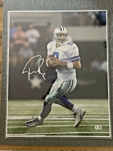 Foto autografiada/firmada 16x20 de Tony Romo-Dallas Cowboys - con certificado de autenticidad Beckett (BSA) - Imagen 1 de 5