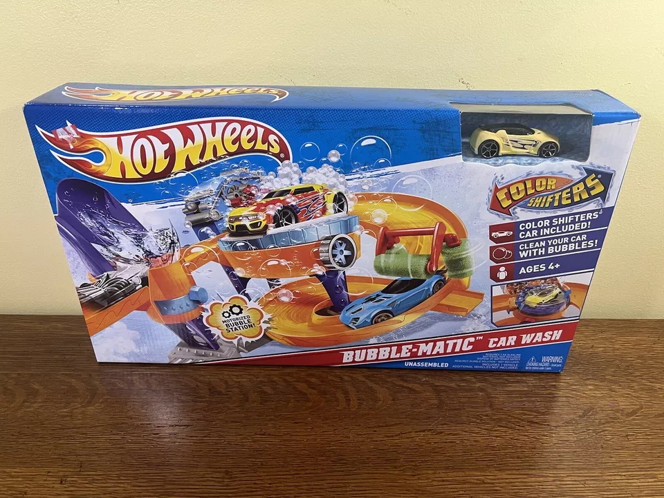 NEW Rare Hot Wheels Color Shifters Bubble-Matic Car Wash Playset Sealed 2010 - Image 1 of 4