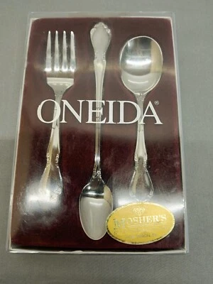 Juego de cubiertos de acero inoxidable Oneida Baby Chateau 18/10 - 3 piezas en caja Foto 1 de 4