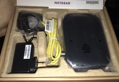 NETGEAR DOCSIS 3.0340Mbps Cable Modem CM400-1AZNAS With Get Started Guide New - Image 1 of 4