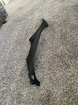 Aston Martin DB11 (2017-2023) control switch leather trim piece HY53-24405-BDW - Изображение 1 из 3