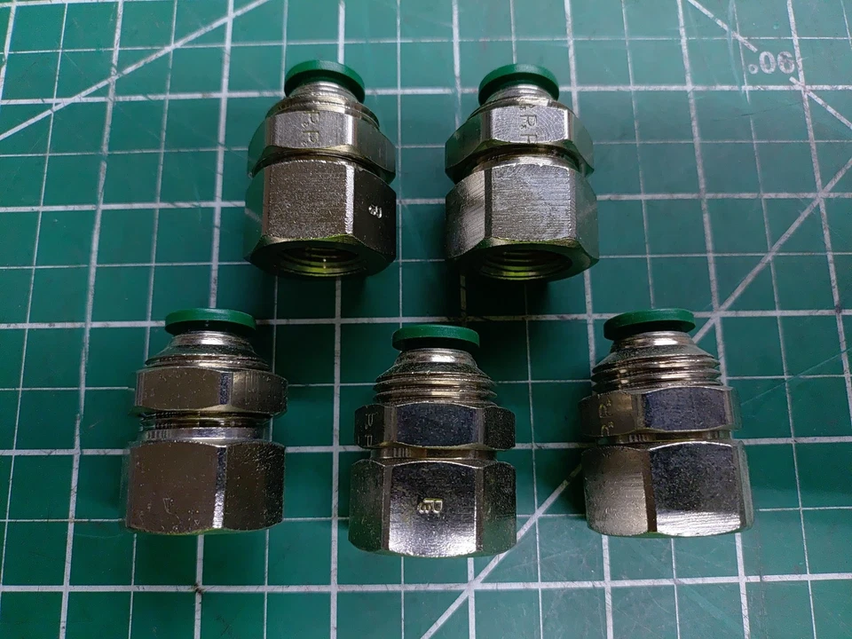 (5) Parker 66PLPBH-6-6 Push-to-Connect Bulkhead 3/8" OD Tube to Female 3/8 NPT - Image 1 of 1