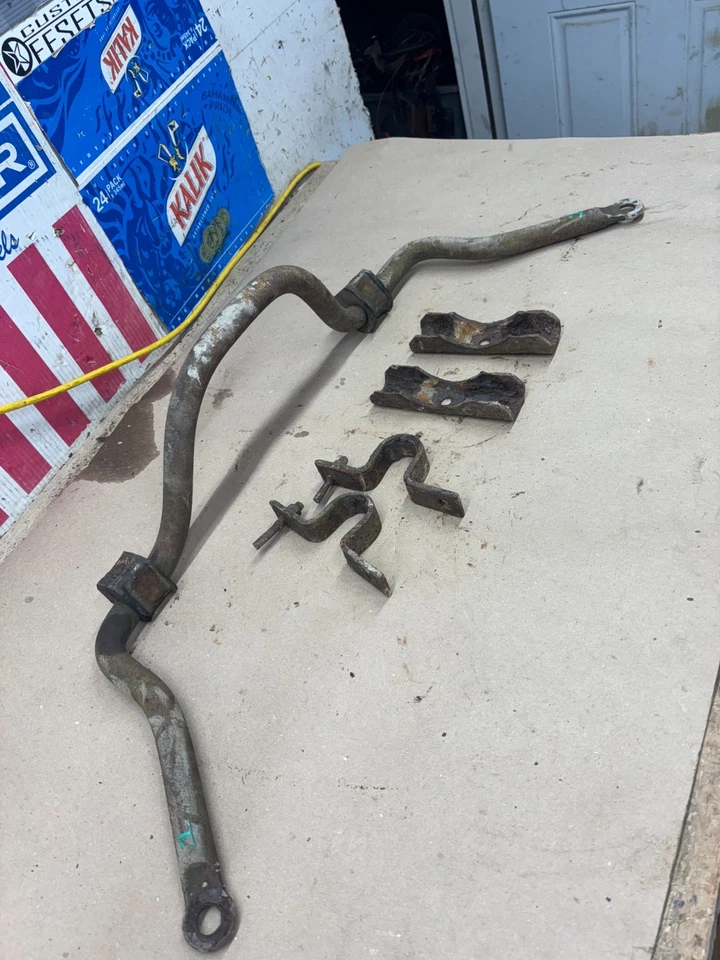 Ford F250 F350 Sterling 1980-1997 10,25 eje trasero barra estabilizadora proyecto de configuración Foto 1 de 4