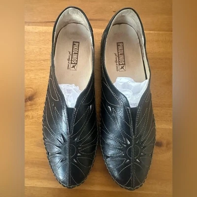 Pikolinos Slip-on Loafers Women 38 Jerez Black Leather - NWOB - Image 1 of 4