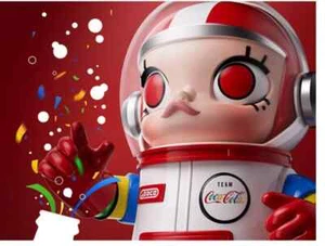 POPMART MEGA Collection SPACE MOLLY 400% TEAM COCA-COLA A POP Figure Japan - Picture 1 of 8