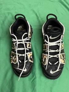 Nike Jugend Air More Uptempo QS (GS) TARNFARBEN GRÖSSE 4,5Y PASST DAMEN 6. (45) - Bild 1 von 13