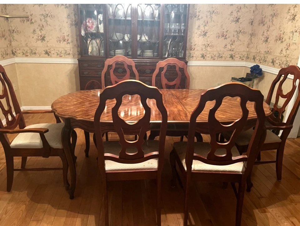 Dining Room Table With 6 Chairs - Image 1 of 1