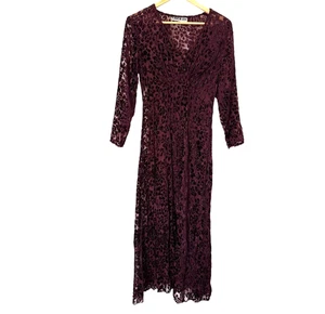 Vintage 1990s Caren Joy Burgundy Laser Cut Floral Velvet Witch Sheer Maxi Dress - Bild 1 von 7