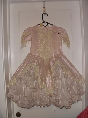 Vestido de fiesta vintage con volantes y joyas para niñas círculo completo 6 Foto 1 de 4