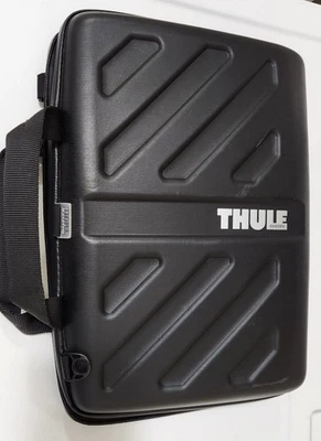 "Funda para portátil Thule Gauntlet Attache se adapta a Surface o hasta 14"" MacBook Pro" Foto 1 de 4