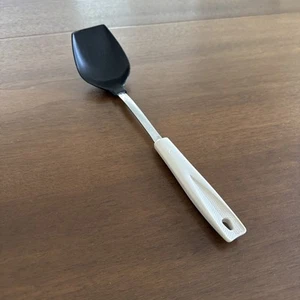 Vintage Ekco Solid Serving Spoon Black Nylon Almond Handle 11 1/4" - Imagen 1 de 10