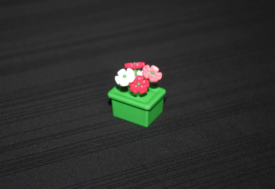 Playmobil décor jardinière verte avec fleurs 3634 - Photo 1/1