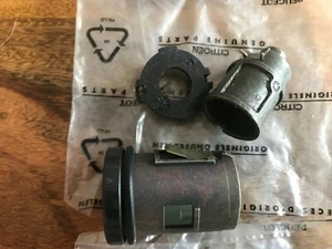 Peugeot Expert, Citroen Dispatch 95-07 NEW rear door lock housing 9926HG 7H8 - Picture 1 of 2