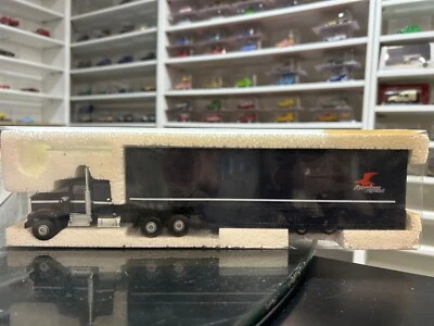 camion American Legend Bleu Marine 1/43 - Photo 1/4