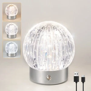 Lampada da tavolo ricaricabile HARPER LIVING, a batteria, paralume globo cromato - Foto 1 di 8