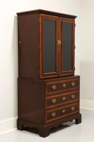 DREXEL 18th Century Collection Banded Mahogany Curio / Display Cabinet - B Cover
