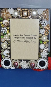 JEWELRY ART DECORATED PICTURE FRAME One Of A Kind Work Of Art 5x7 Great Gift - Picture 1 of 5