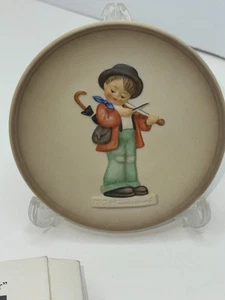 1983 1984-87 Goebel Hummel Miniatur Teller 1. Auflage #744 Musikmacher Geiger - Bild 1 von 5