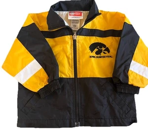 Iowa Hawkeyes Nylon Cortavientos Chaqueta Talla 18 Meses - Imagen 1 de 8