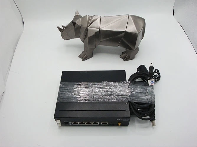 Chasis de router de CA Cisco VEDGE-100B-AC-K9 vEdge-100b Foto 1 de 1