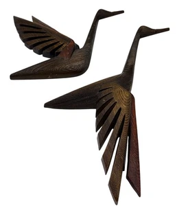 Burwood Flying Geese Wall Art Pair Vintage 1970s Molded Wood Look Birds USA - Picture 1 of 16