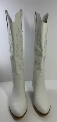Ouepiano Womens White Embroidered Pull On Knee High Western Boots Size 7 NEW - Image 1 of 4