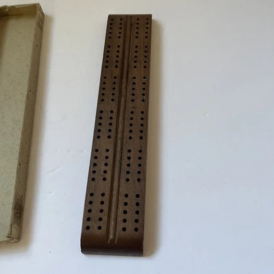 Trojan games wooden Cribbage set with Pegs - Image 1 of 4