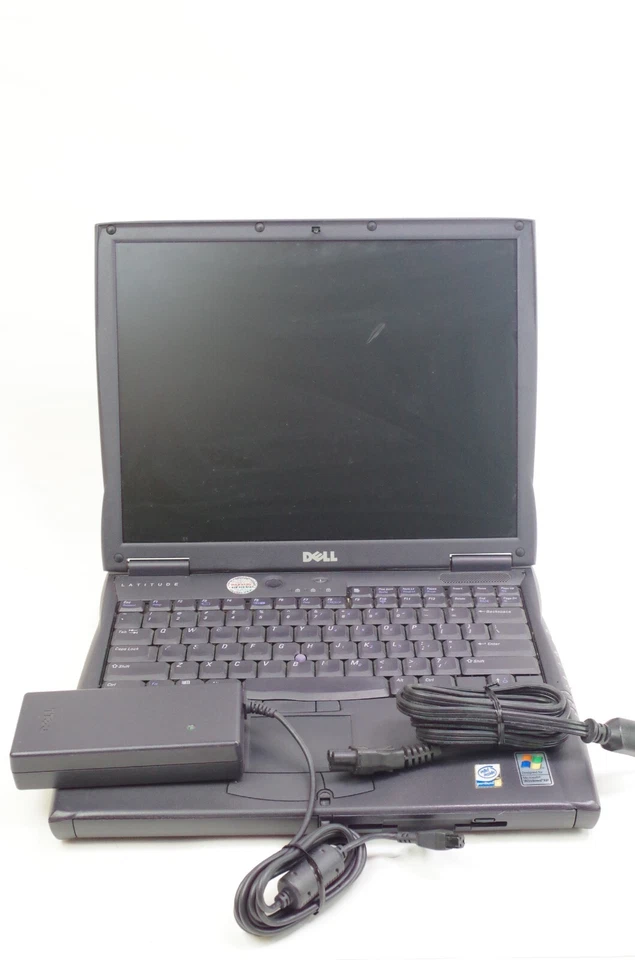Laptop Dell Latitude C640 Pentium 4 M 1,8 GHz Windows Professional Windows XP Pro Foto 1 de 4