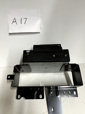 Sat Nav DVD Driver YIB500023 Discovery 3 / Range Rover Sport / L322 Land Rover - Image 1 of 2